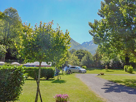 location emplacement montagnes pyrenées